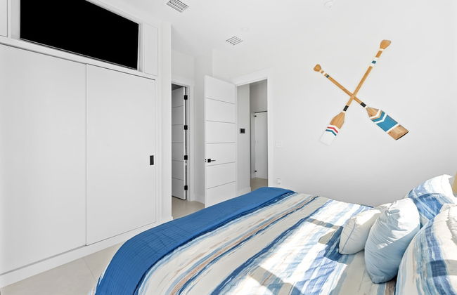 Luxury Seaside Escape Pool Dock Scenic Views - Foto 37