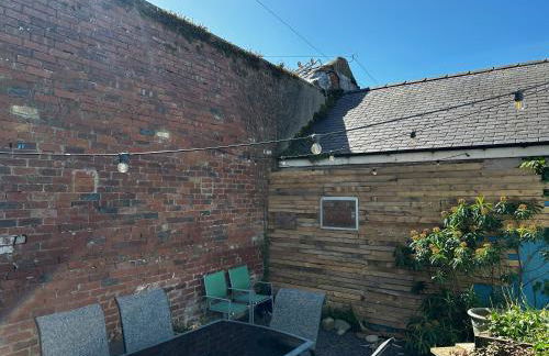 Ty Hapus Central Beaumaris - Photo 33