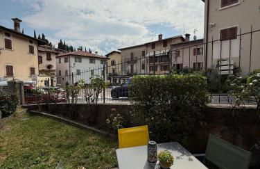 Casa La Pief 1 Giallo by Gardadomusmea - Photo 33