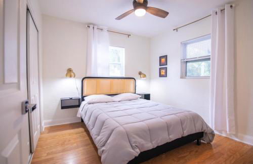 CasaHelena Poolside Paradise,Heated Pool,5min to Beach,IRB Clearwater,BBQ - Foto 17