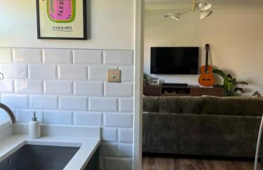 Room at Wallington Green room for professionals, near station, 30 min to London Bridge, 27 min to LDN Victoria - Foto 10