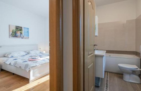 Lovely Home In Nedescina With Wifi - Foto 27