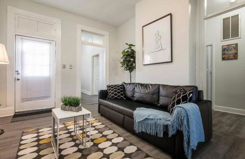 Louisville Dream House 4BR 2BA by CozySuites - Foto 6