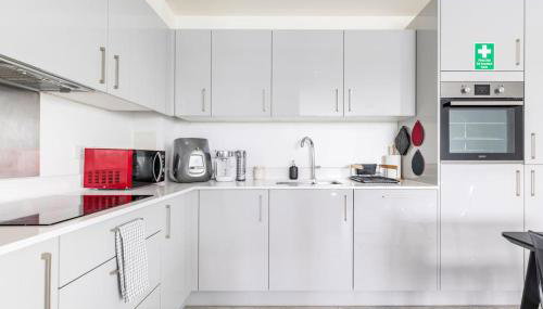 Stylish & Comfortable Top-Floor Flat in Harrow - Foto 2