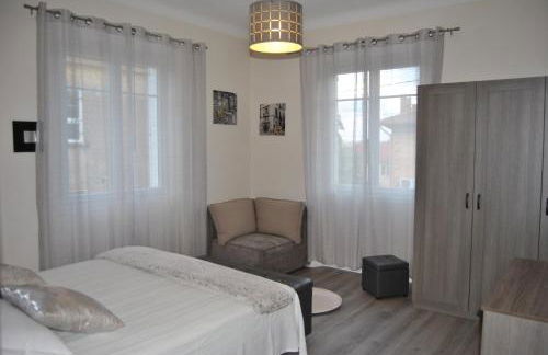 Le Calme au Centre Ville à 10 minutes à pied de la Croisette et des plages - Foto 6