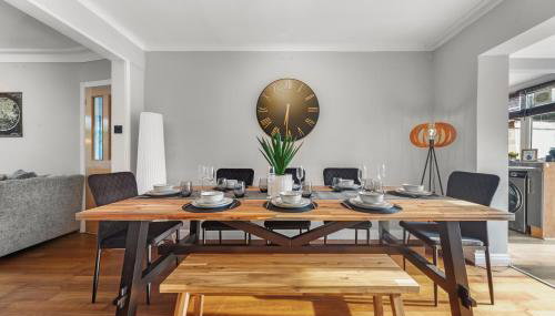 Peaceful 3-BR Home-Driveway, Sky-TV-Free WiFi - Foto 5