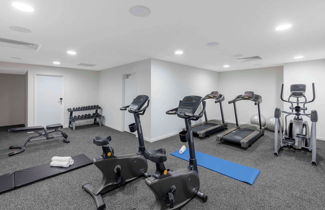 Avani Broadbeach Residences - Photo 43