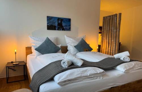 NOOQA Duisburg - Living Collection - Parkplatz, Smart TV, Küche, voll ausgestattet - Photo 2