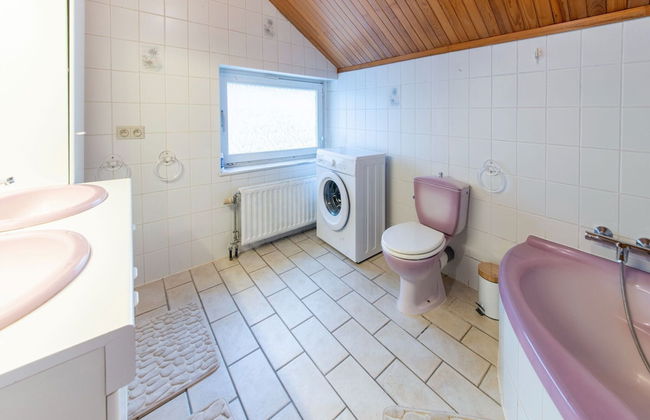 Sweet Home in Chiny With Garden - Photo 20