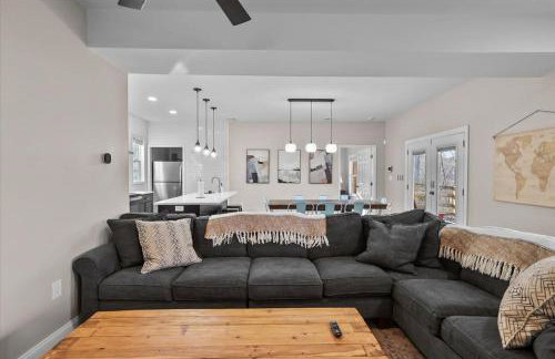 Spacious Home Perfect for Family Getaways - Foto 9