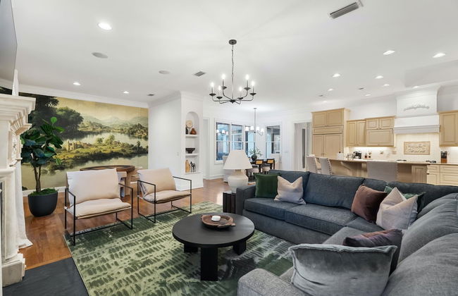 Chic & Secluded 4 BDR in Desirable Tarrytown! - Foto 16