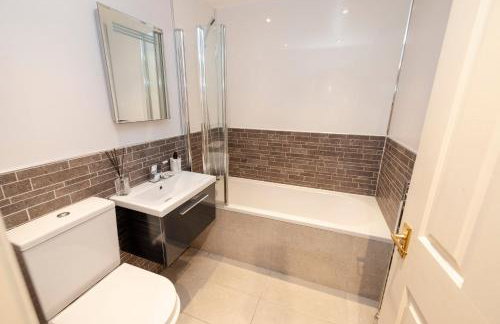 Edinburgh Charming 2-Bedroom Apartment - Ground Floor - Foto 19