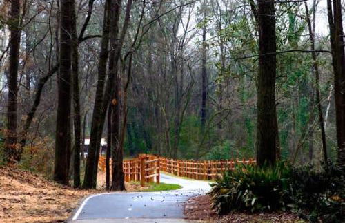 Renovated 2BR by Riverwalk & Medical District - Foto 29