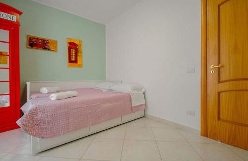 Attico vicino all Aeroporto con Parcheggio privato e 2 Bagni - Foto 52