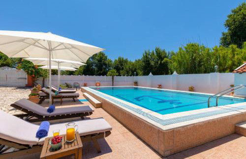 Villa Paradiso: Near beach, superb pool and garden - Photo 53