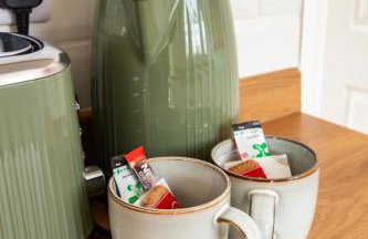 Stylish Comfort: 2BR Home in the Heart of Wigan - Foto 17