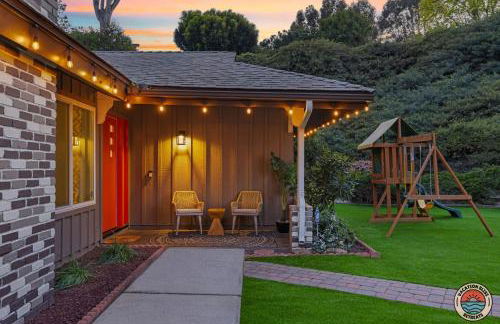 The Splash Society-Pool, Spa, Games, and Vibes - Photo 62