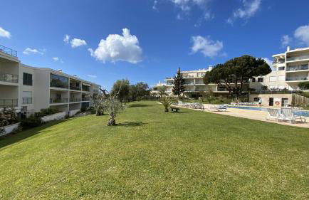 Charmant appartement, calme avec vue piscine, 1km de la plage, Olhos de Água - Foto 33
