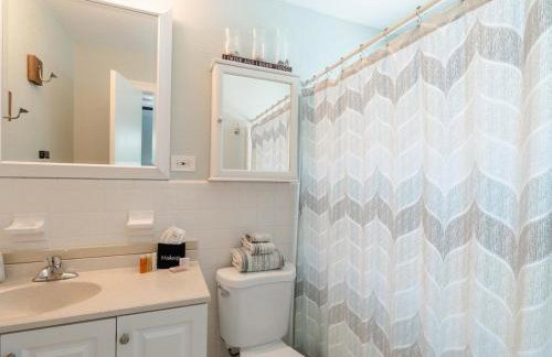 Tiki Time - Waterfront Pool Home, 65` Dock , Direct Ocean Access! - Foto 25