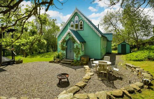The Tabernacle, Design-led Converted Chapel with Hot Tub, Highland Perthshire - Foto 4