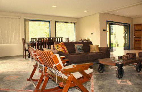 Casa ampla com jardim e 3 suítes em Novo Airão - Foto 8