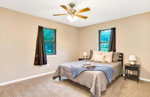 Country Lane Cottage- privacy & quiet neighborhood - Foto 15