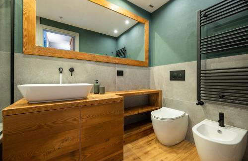 Luxury 9-Bed Apartment Steps from Ski Slopes with Parking & Ski Box - Foto 9