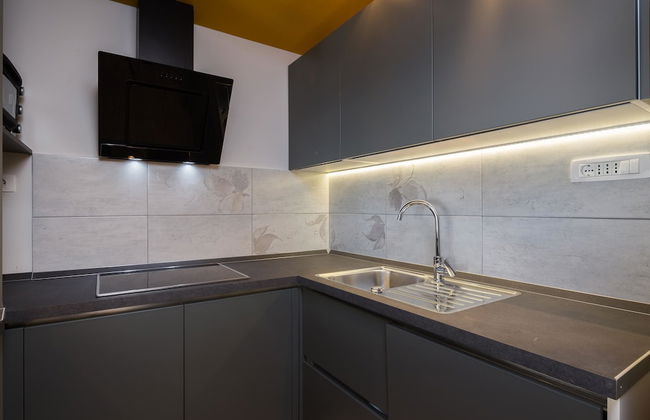 Stunning Villa Sofia With Heated Pool IN Split Hinterland - Foto 16