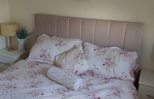 Beautiful 2-bed Chalet in Bideford - Photo 1