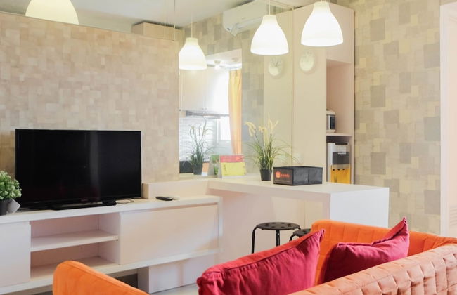 Tranquil 2BR Apartment at Bintaro Park View - Foto 2