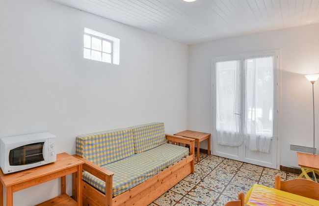 Gite in Holiday Park With Swimming Pool - Foto 11