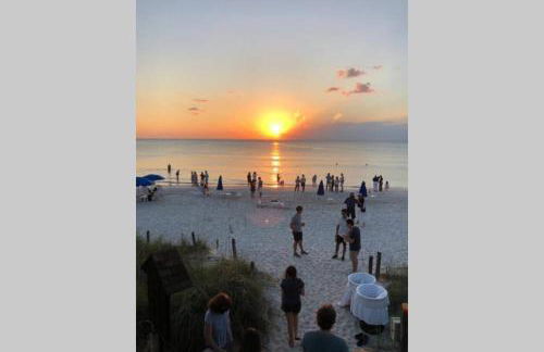 Del Mar Villa - Photo 14