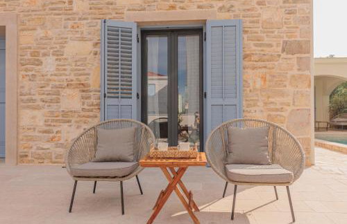 Seafront Villa Adriatica with pool - Photo 13