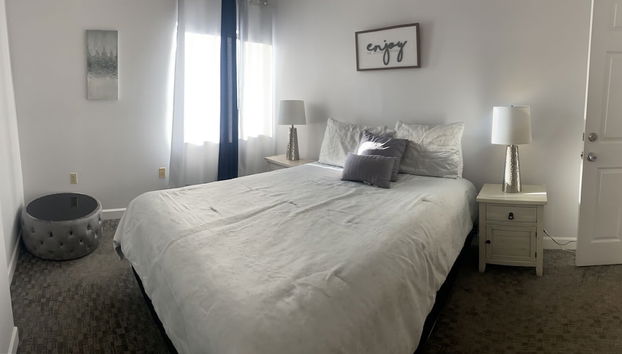 Smoky Mountains 711 3BD Condo with All Round Private Balcony by RedAwning - Foto 4, Habitación