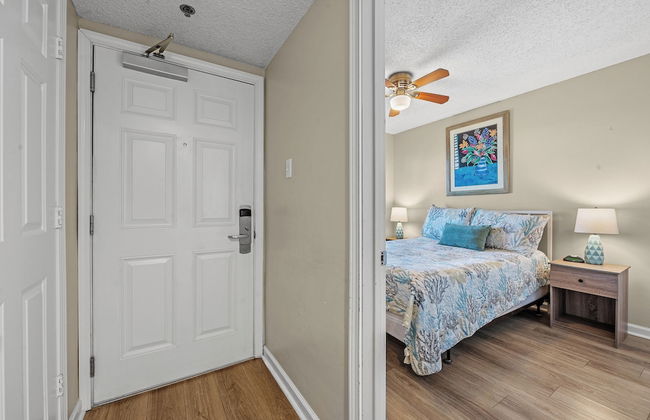 Tradewinds Condos by Hosteeva - Foto 9