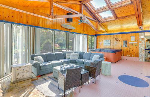 Vermilion River Home with Hot Tub and Private Dock! - Foto 32