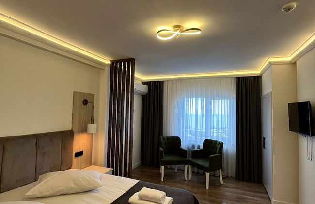 Golden Life Suite - Photo 18