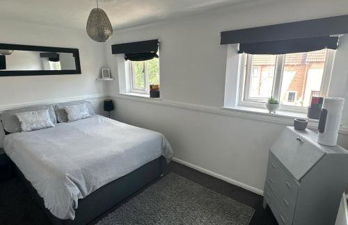 Charming 2Bedroom Home with Garden & Parking for 2 - Foto 11