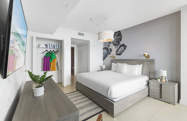 Dharma Home Suites Miami Beach at Monte Carlo - Photo 45
