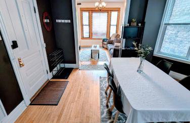 The Roscoe Village Guesthouse - Foto 18