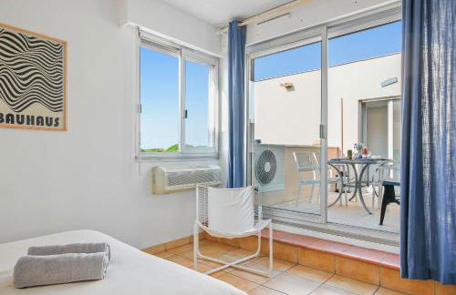 Piscine & Soleil à Hyères - T3 spacieux avec Clim & Extérieurs - Foto 16