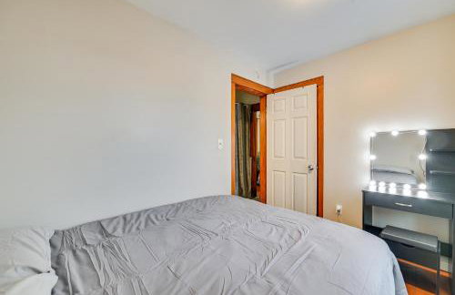 Walk to Washington Park: Remote Work-Ready Apt! - Foto 16