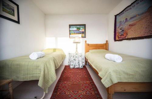 Pet Friendly 3BR Scenic Family Haven with Fibre WiFi - Foto 25