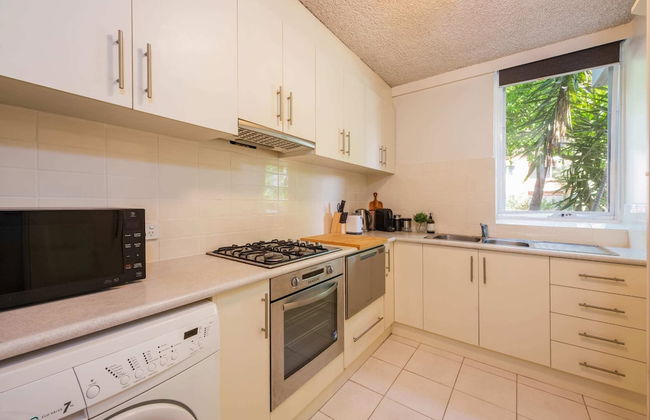 Beautiful 2-bed Unit in St Kilda West w/ Parking - Foto 3