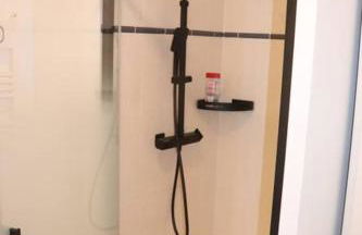 Les cèdres -Tram A 50 mètres, Bordeaux à 5 minutes, parking - Foto 9