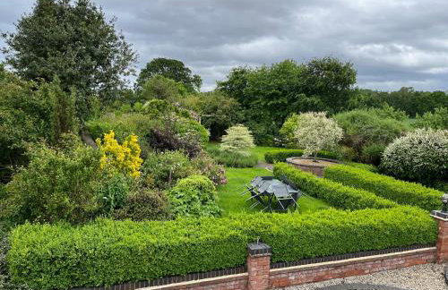 Beautiful 3 Bedroom Cottage - Picturesque Retreat - Foto 55