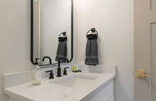 Lakeside Retreat Marina/Pool, Golf Cart, Game Room - Foto 8