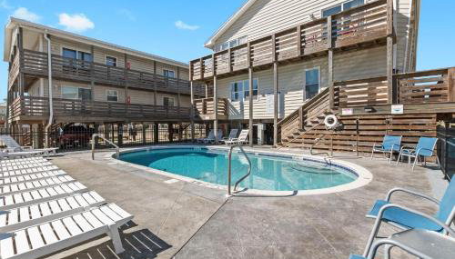 2BR Retreat with Pool, Near Beach and The Hangout - Foto 2