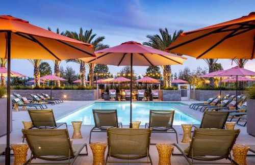 Heart of North Hollywood 2 bed Apt FREE parking, hot tub, pool, gym - Foto 44