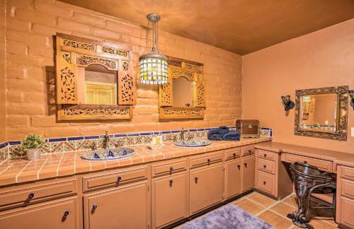 Equestrian Estate with Horse Stables and Pool! - Foto 17